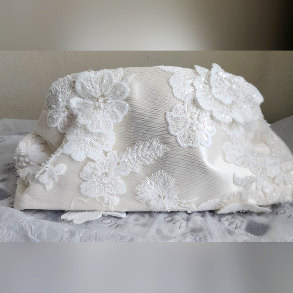 Elegant Off-White Floral Clutch